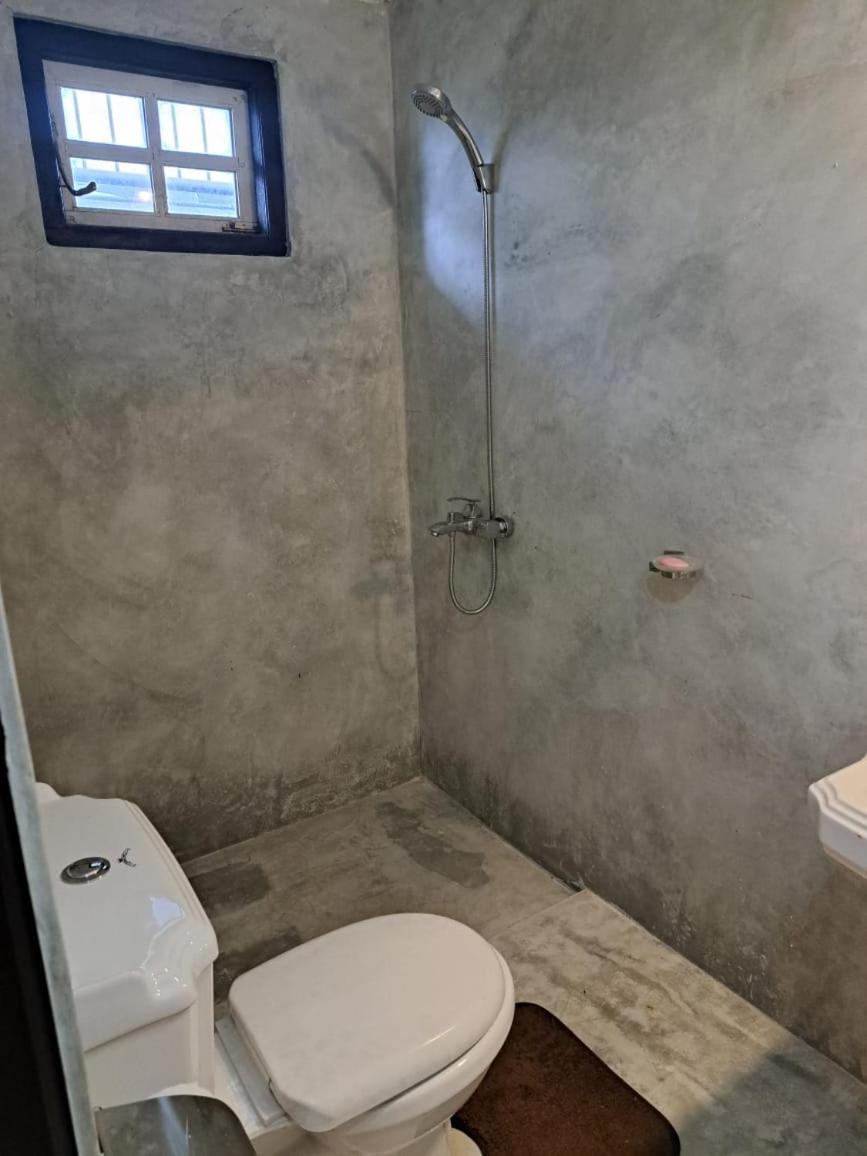 Stoneleigh Cottage Нувара Елия Екстериор снимка